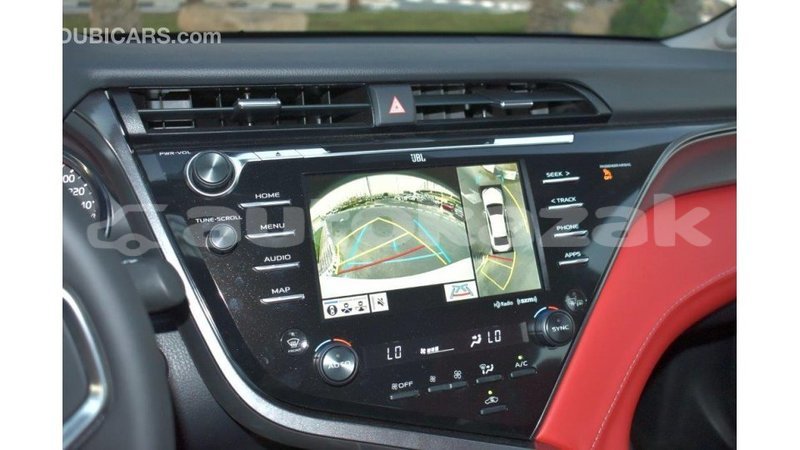 Big with watermark toyota camry akmecet import dubai 1931