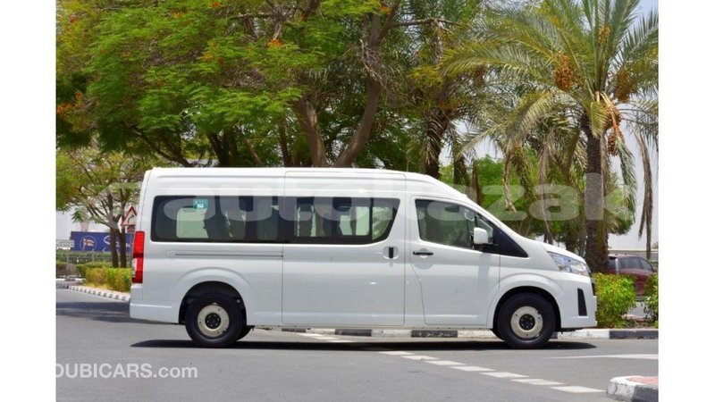 Big with watermark toyota hiace akmecet import dubai 1933