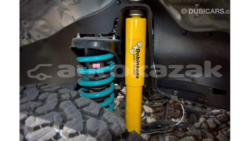 Big with watermark toyota land cruiser akmecet import dubai 1934