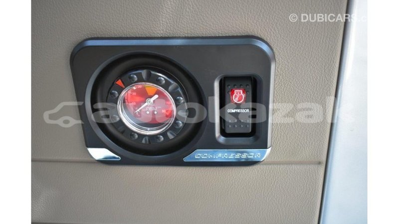 Big with watermark toyota land cruiser akmecet import dubai 1934