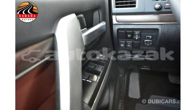 Big with watermark toyota land cruiser akmecet import dubai 1940