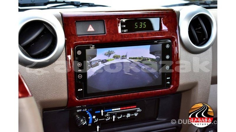 Big with watermark toyota land cruiser akmecet import dubai 1944