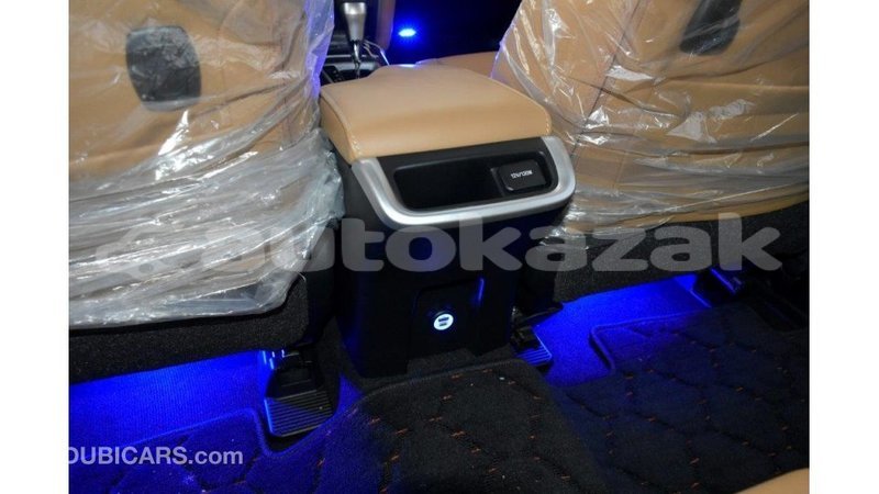 Big with watermark toyota fortuner akmecet import dubai 1947