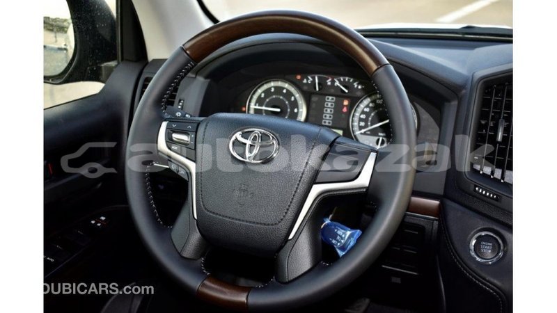 Big with watermark toyota land cruiser akmecet import dubai 1949