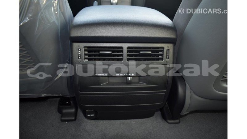 Big with watermark toyota land cruiser akmecet import dubai 1949