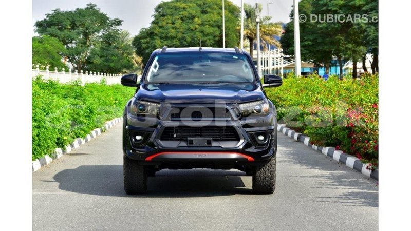 Big with watermark toyota hilux akmecet import dubai 1951