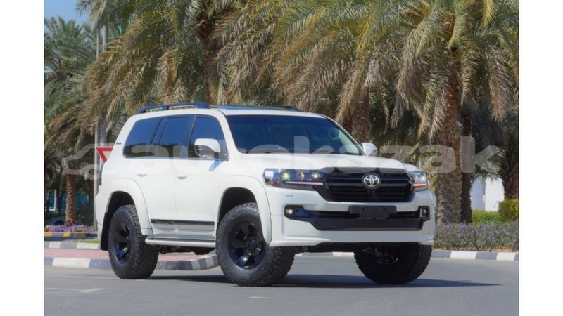 Big with watermark toyota land cruiser akmecet import dubai 1953
