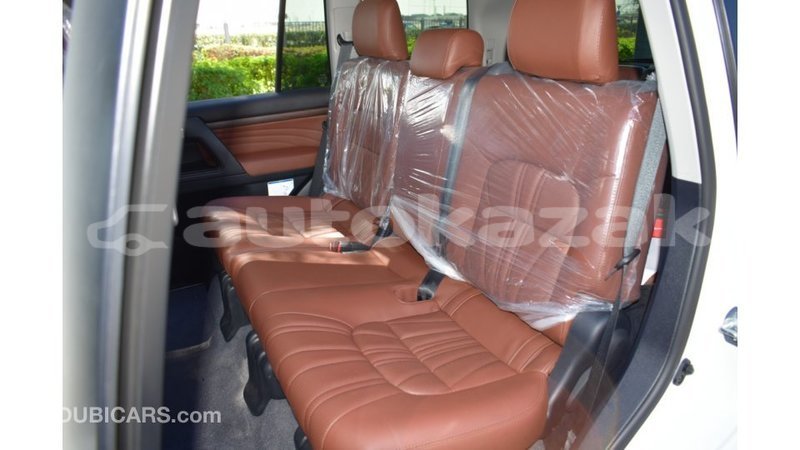 Big with watermark toyota land cruiser akmecet import dubai 1953