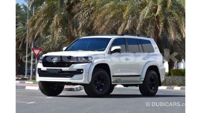 Big with watermark toyota land cruiser akmecet import dubai 1953