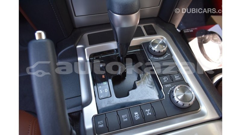 Big with watermark toyota land cruiser akmecet import dubai 1953