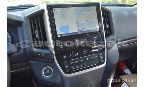 Buy Import Toyota Land Cruiser White Car in Import - Dubai in Akmecet Buy Import Toyota Land Cruiser White Car in Import - Dubai in Akmecet