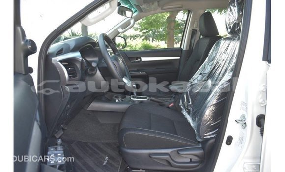 Buy Import Toyota Hilux White Car in Import - Dubai in Akmecet Buy Import Toyota Hilux White Car in Import - Dubai in Akmecet