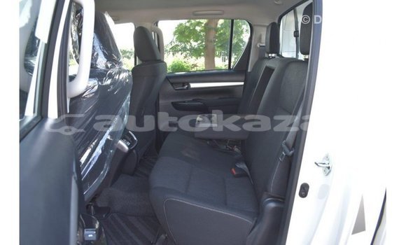 Buy Import Toyota Hilux White Car in Import - Dubai in Akmecet Buy Import Toyota Hilux White Car in Import - Dubai in Akmecet