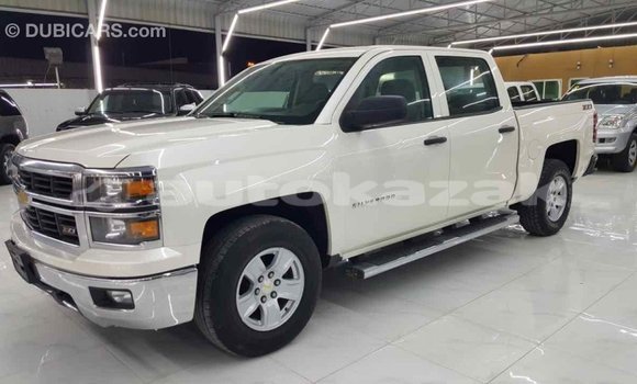 Buy Import Chevrolet Silverado White Car in Import - Dubai in Akmecet Buy Import Chevrolet Silverado White Car in Import - Dubai in Akmecet
