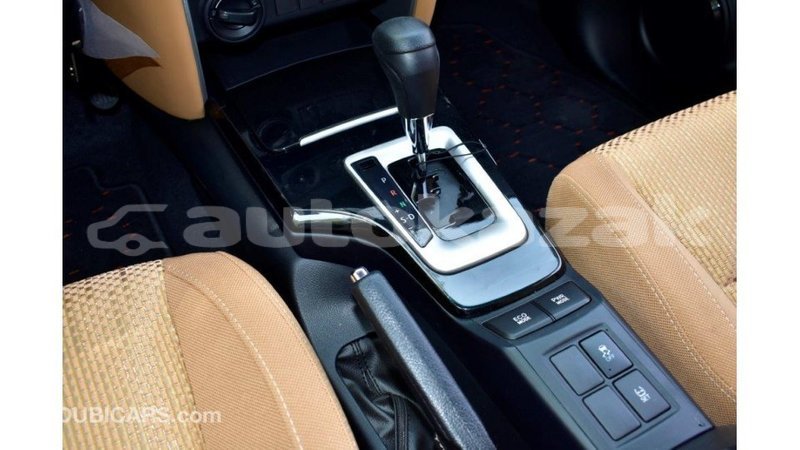 Big with watermark toyota fortuner akmecet import dubai 1957