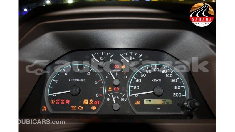 Big with watermark toyota land cruiser akmecet import dubai 1960