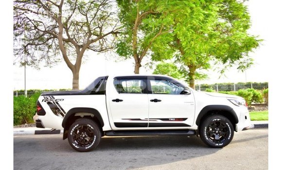 Buy Import Toyota Hilux White Car in Import - Dubai in Akmecet Buy Import Toyota Hilux White Car in Import - Dubai in Akmecet