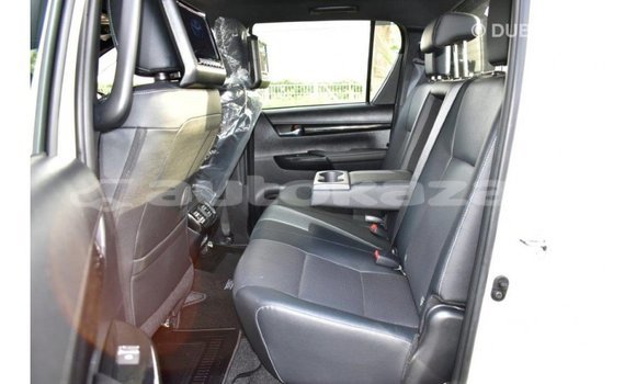 Buy Import Toyota Hilux White Car in Import - Dubai in Akmecet Buy Import Toyota Hilux White Car in Import - Dubai in Akmecet