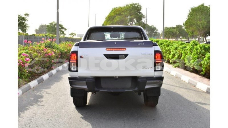 Big with watermark toyota hilux akmecet import dubai 1961