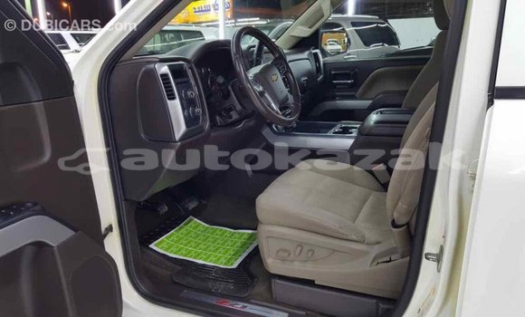 Buy Import Chevrolet Silverado White Car in Import - Dubai in Akmecet Buy Import Chevrolet Silverado White Car in Import - Dubai in Akmecet