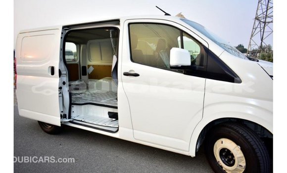 Buy Import Toyota Hiace White Car in Import - Dubai in Akmecet Buy Import Toyota Hiace White Car in Import - Dubai in Akmecet