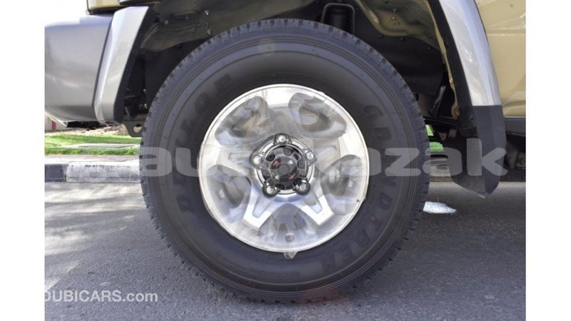 Big with watermark toyota land cruiser akmecet import dubai 1967