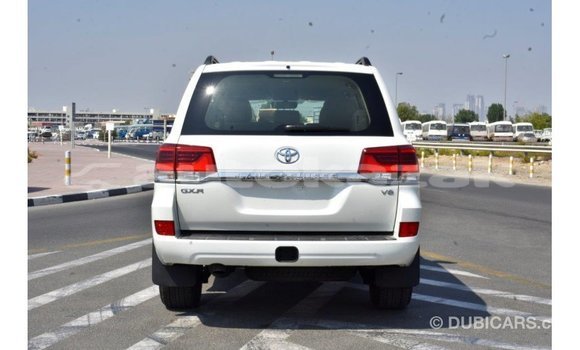 Buy Import Toyota Land Cruiser White Car in Import - Dubai in Akmecet Buy Import Toyota Land Cruiser White Car in Import - Dubai in Akmecet