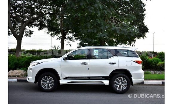 Buy Import Toyota Fortuner White Car in Import - Dubai in Akmecet Buy Import Toyota Fortuner White Car in Import - Dubai in Akmecet