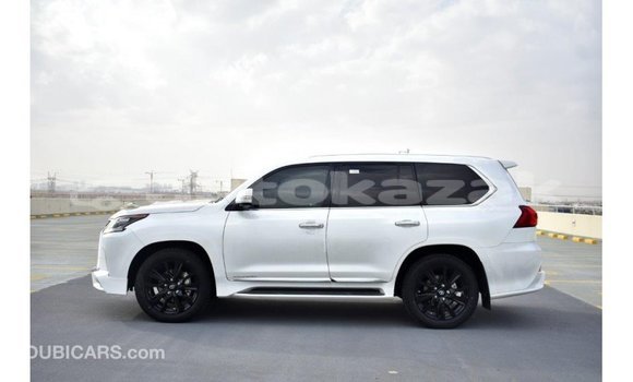 Buy Import Lexus LX White Car in Import - Dubai in Akmecet Buy Import Lexus LX White Car in Import - Dubai in Akmecet