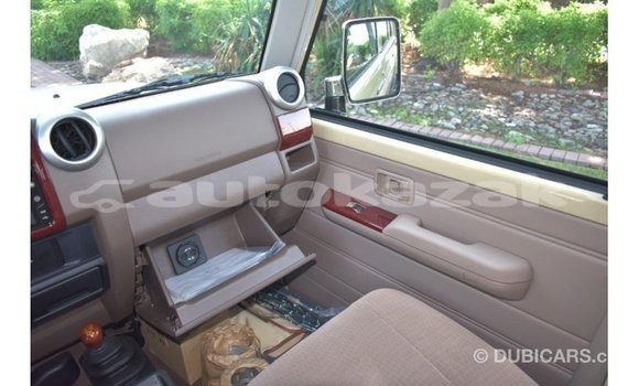 Buy Import Toyota Land Cruiser Beige Car in Import - Dubai in Akmecet Buy Import Toyota Land Cruiser Beige Car in Import - Dubai in Akmecet