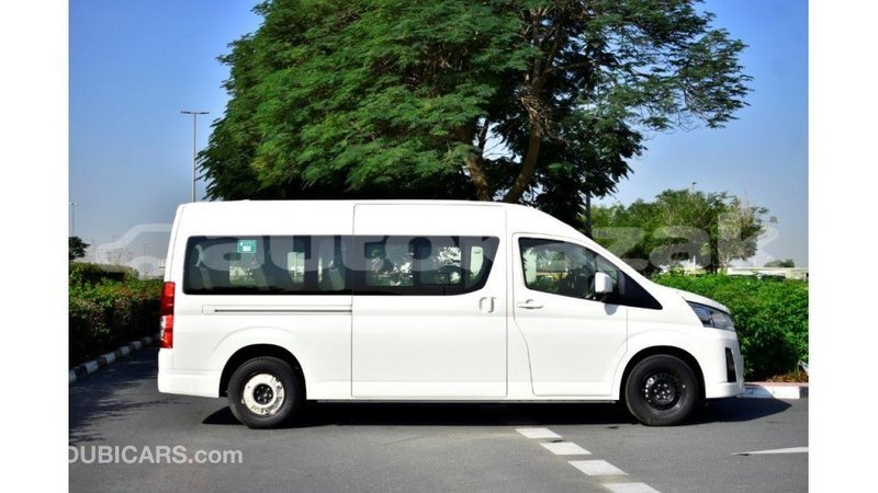 Big with watermark toyota hiace akmecet import dubai 1979