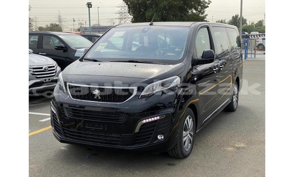 Buy Import Peugeot Traveller Black Car in Import - Dubai in Akmecet