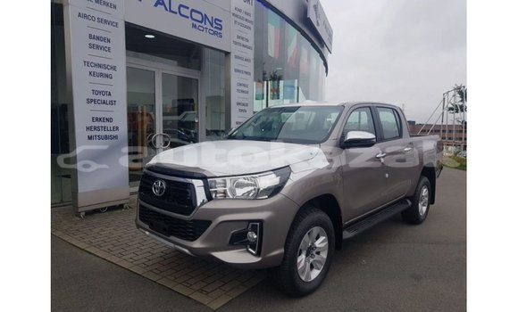 Buy Import Toyota Hilux Other Car in Import - Dubai in Akmecet Buy Import Toyota Hilux Other Car in Import - Dubai in Akmecet