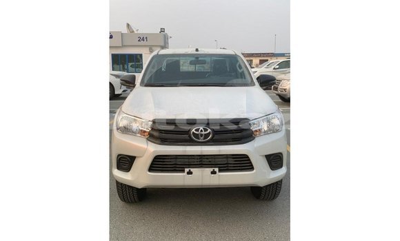 Buy Import Toyota Hilux White Car in Import - Dubai in Akmecet Buy Import Toyota Hilux White Car in Import - Dubai in Akmecet