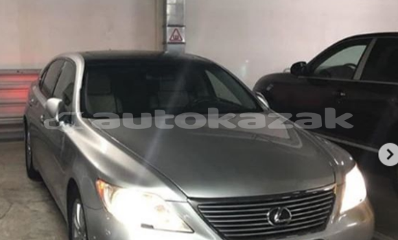 Buy Used Lexus LS Silver Car in Astana in Akmola