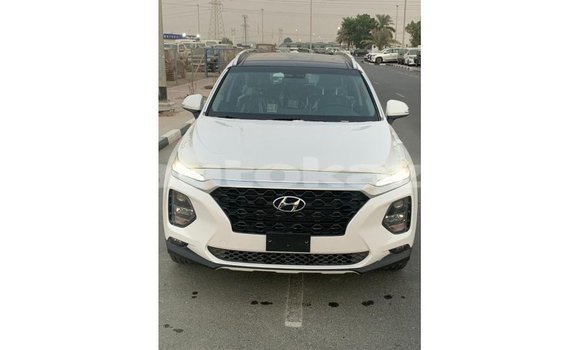 Buy Import Hyundai Santa Fe White Car in Import - Dubai in Akmecet Buy Import Hyundai Santa Fe White Car in Import - Dubai in Akmecet