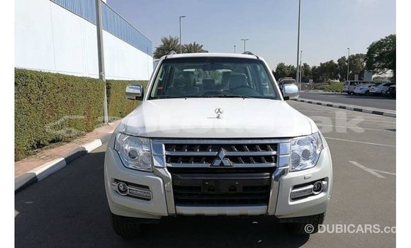 Buy Import Mitsubishi Pajero White Car in Import - Dubai in Akmecet Buy Import Mitsubishi Pajero White Car in Import - Dubai in Akmecet