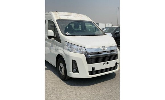 Buy Import Toyota Hiace White Car in Import - Dubai in Akmecet Buy Import Toyota Hiace White Car in Import - Dubai in Akmecet