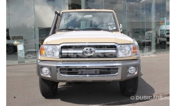 Buy Import Toyota Land Cruiser Beige Car in Import - Dubai in Akmecet Buy Import Toyota Land Cruiser Beige Car in Import - Dubai in Akmecet