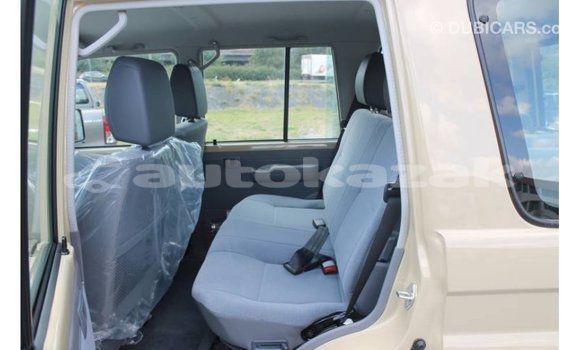 Buy Import Toyota Land Cruiser Beige Car in Import - Dubai in Akmecet Buy Import Toyota Land Cruiser Beige Car in Import - Dubai in Akmecet