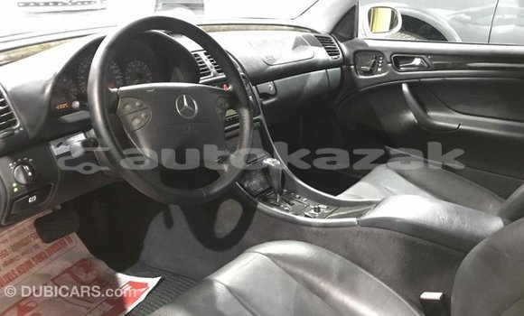 Buy Import Mercedes-Benz 190 (W201) Other Car in Import - Dubai in Akmecet Buy Import Mercedes-Benz 190 (W201) Other Car in Import - Dubai in Akmecet