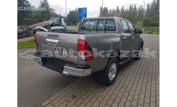 Buy Import Toyota Hilux Brown Car in Import - Dubai in Akmecet Buy Import Toyota Hilux Brown Car in Import - Dubai in Akmecet