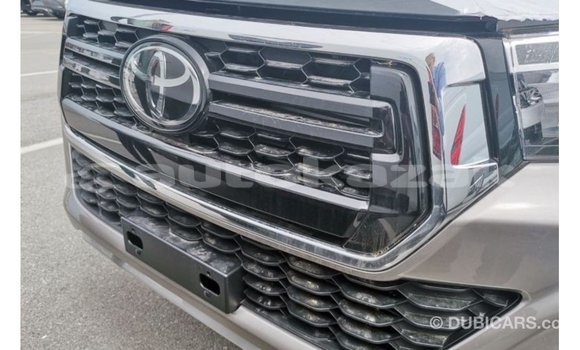 Buy Import Toyota Hilux Brown Car in Import - Dubai in Akmecet Buy Import Toyota Hilux Brown Car in Import - Dubai in Akmecet