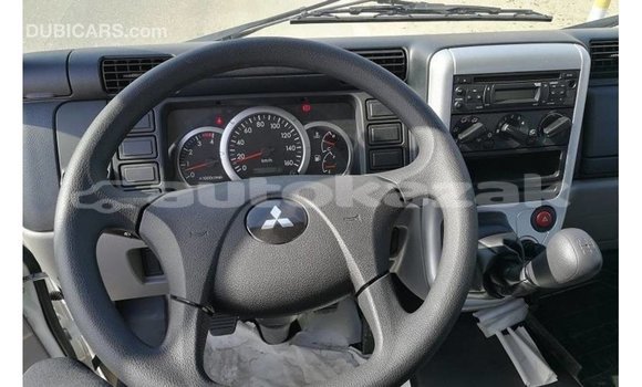 Buy Import Mitsubishi Carisma White Car in Import - Dubai in Akmecet Buy Import Mitsubishi Carisma White Car in Import - Dubai in Akmecet