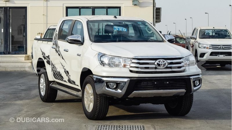 Big with watermark toyota hilux akmecet import dubai 2038