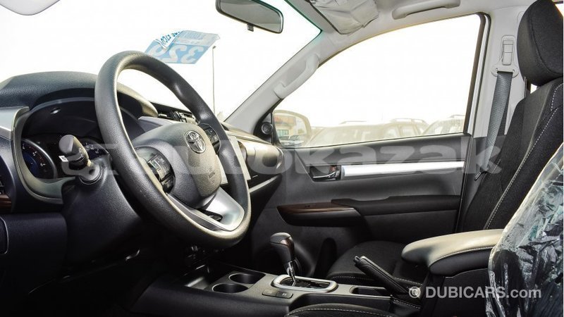 Big with watermark toyota hilux akmecet import dubai 2038