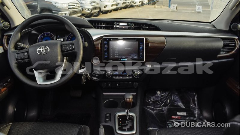 Big with watermark toyota hilux akmecet import dubai 2038