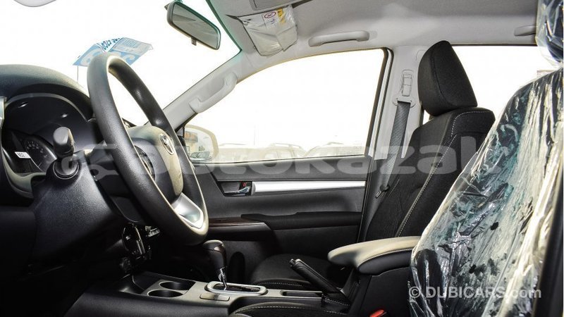 Big with watermark toyota hilux akmecet import dubai 2038