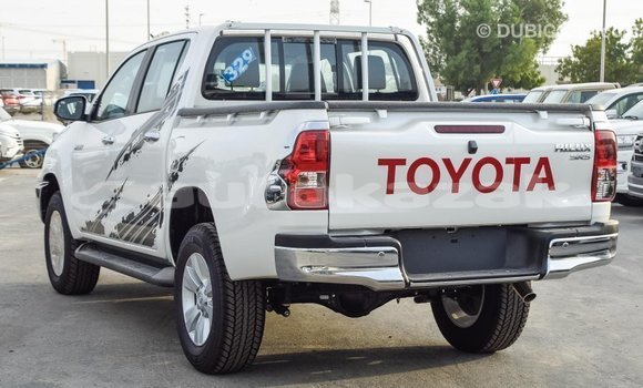 Buy Import Toyota Hilux White Car in Import - Dubai in Akmecet Buy Import Toyota Hilux White Car in Import - Dubai in Akmecet