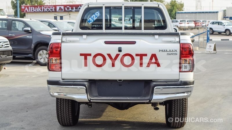 Big with watermark toyota hilux akmecet import dubai 2038